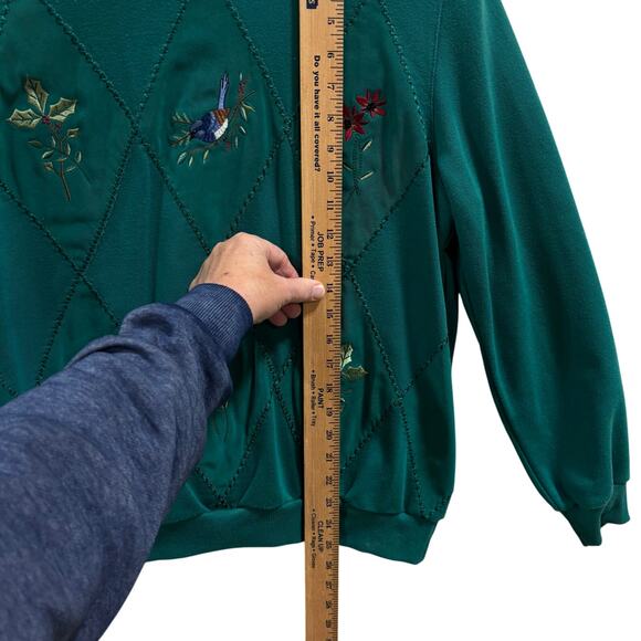 Vintage Alfred Dunner Green Embroidered Sweatshirt Floral Bird M Cottagecore GMA - Picture 4 of 6